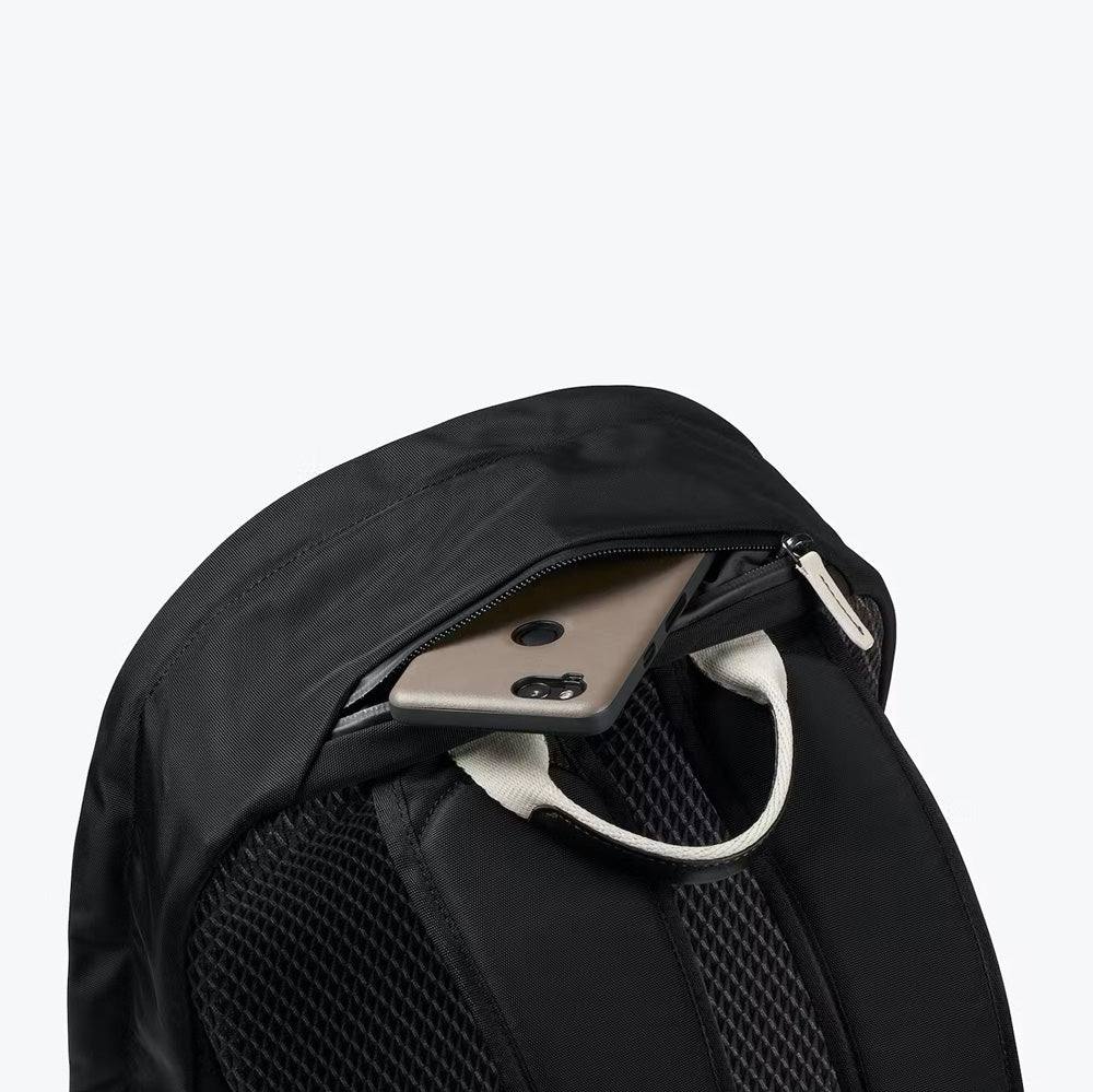 Classic Backpack Premium Edition 20L - Black Sand