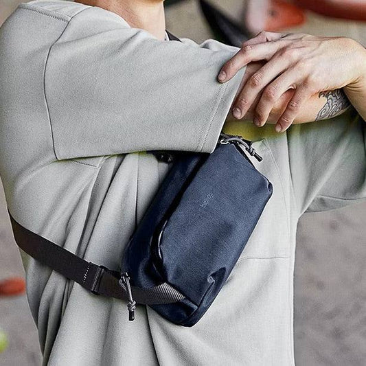 Venture Ready Sling 2.5L - Nightsky