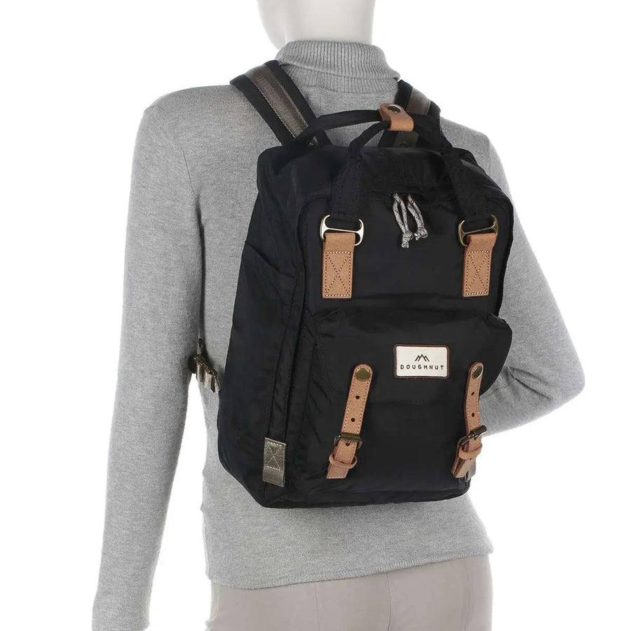 Macaroon Jungle II Series Backpack 16L - Black