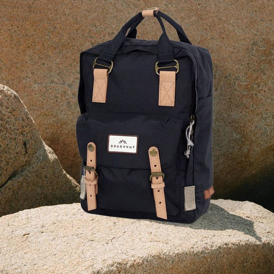 Macaroon Jungle II Series Backpack 20L - Black
