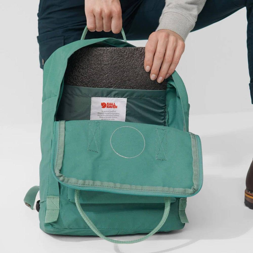Kanken Backpack 16L - Frost Green