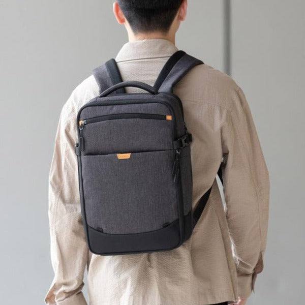 Expandable Travel Backpack 20L - Black